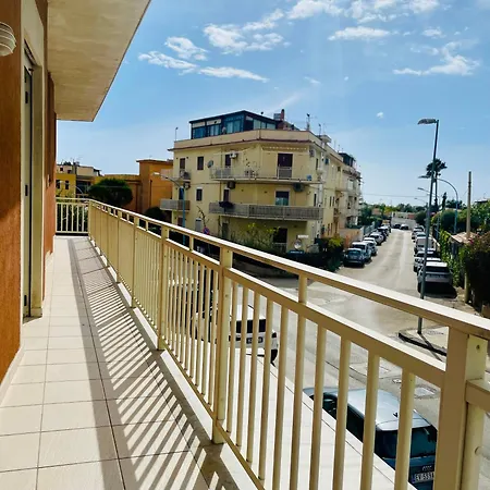 Sole E Mare * San Leone